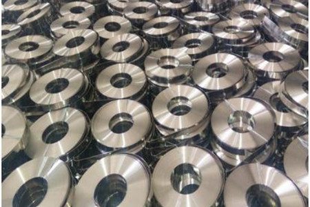 304不銹鋼帶價格高低不一的原因
